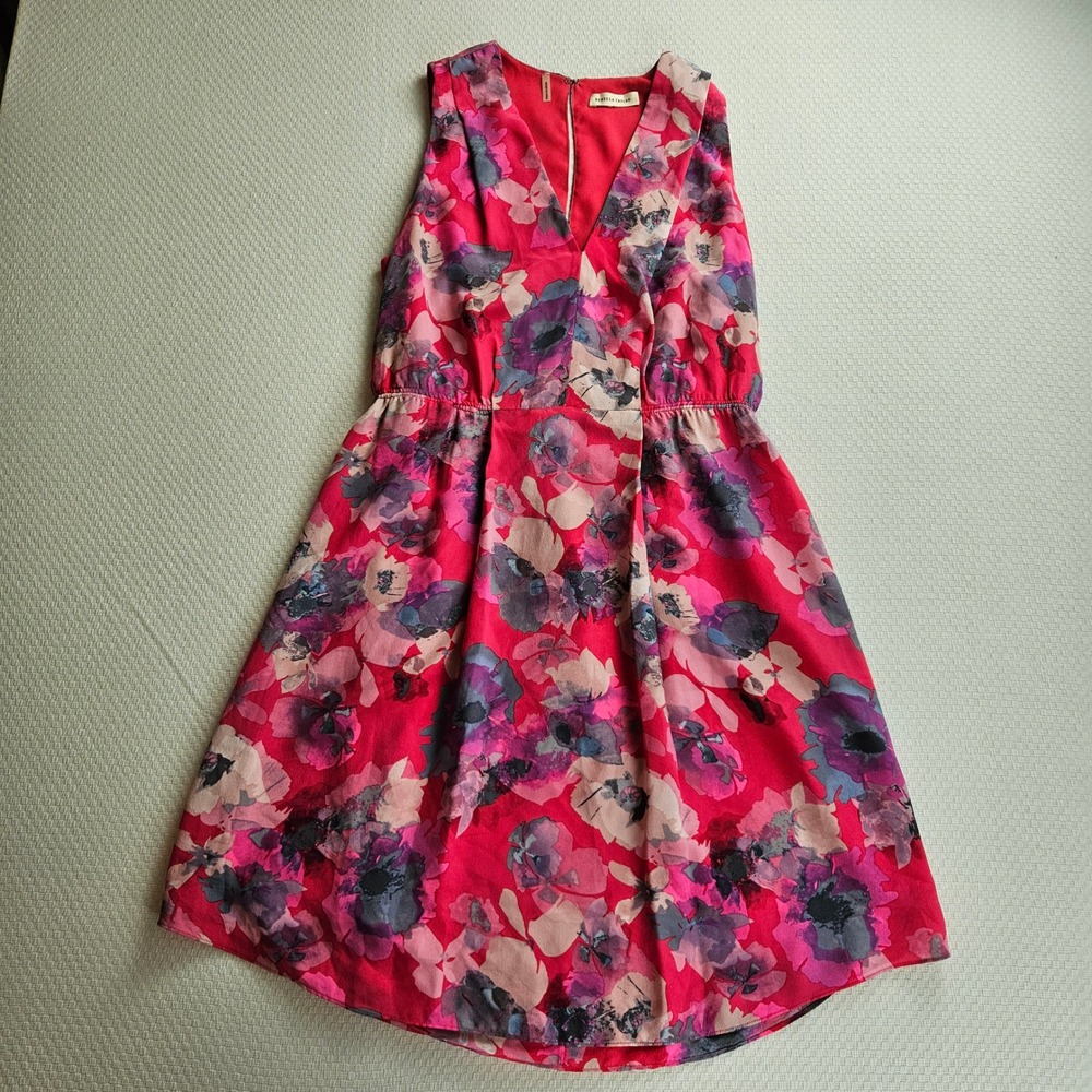 Rebecca Taylor Barbie Pink Floral Silk V-Neck Dress Size Small Event Cocktail